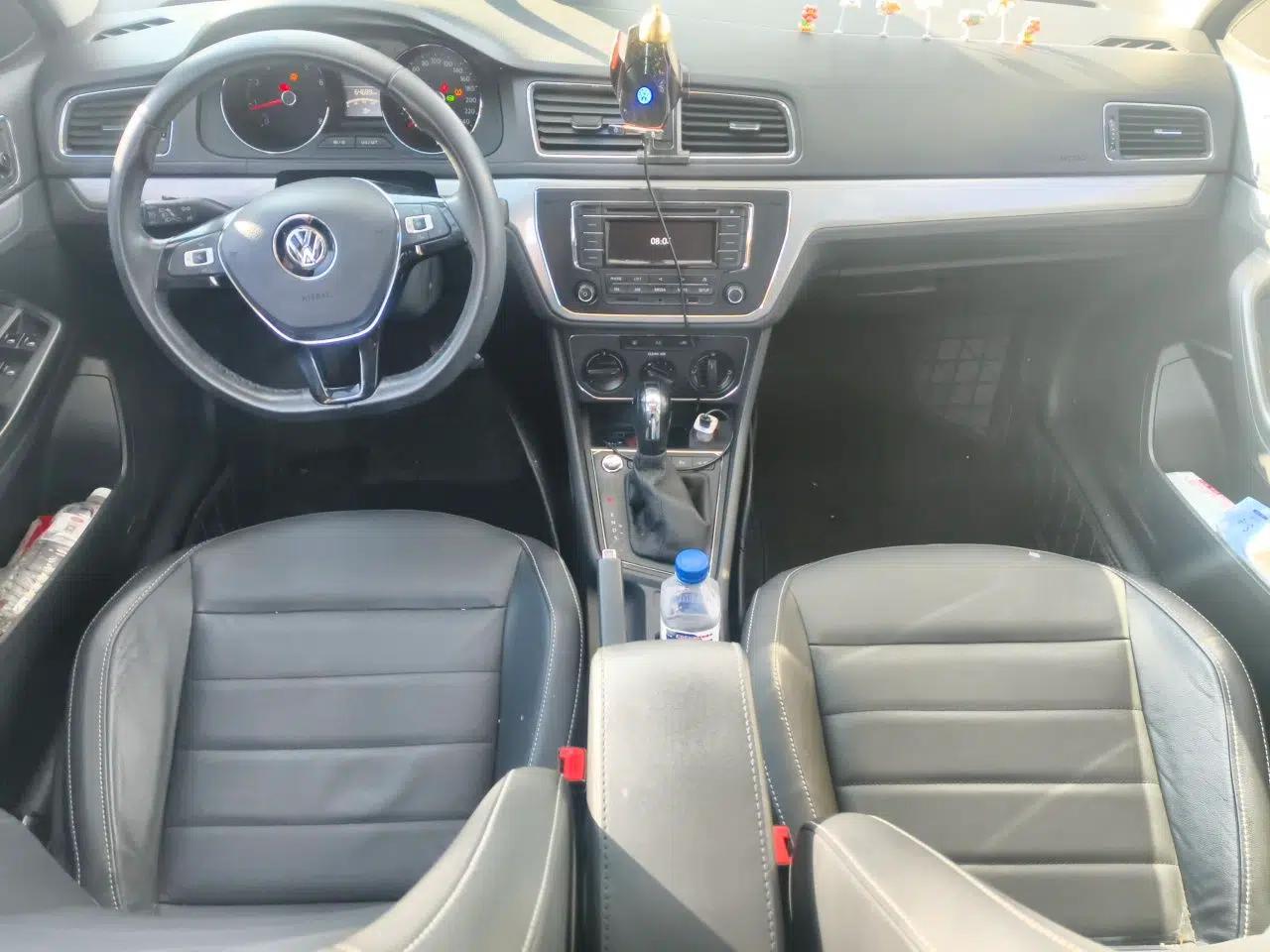 Volkswagen Gran Lavida 2017 1.6L Automatic Comfort Edition — миниатюра 10