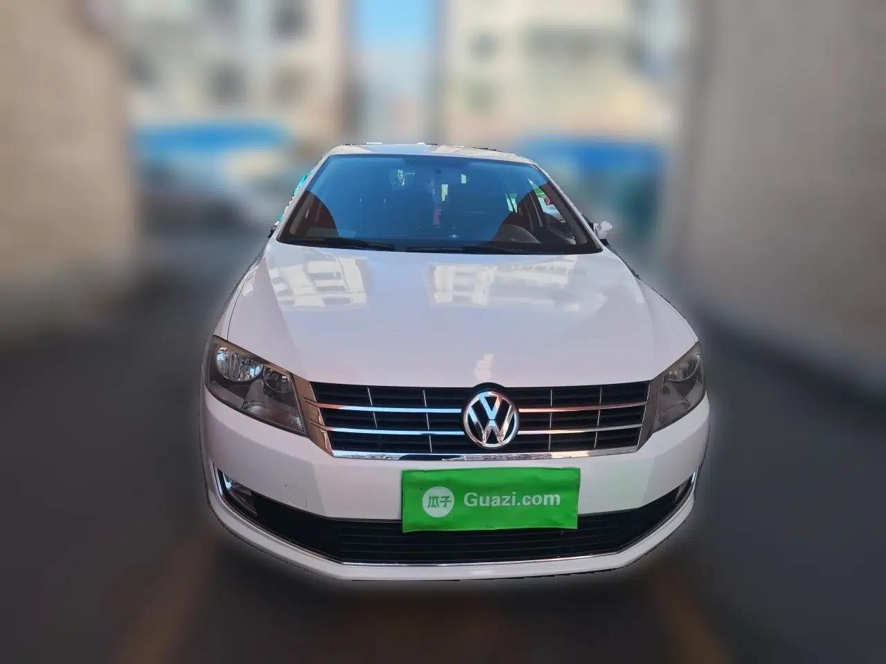 Volkswagen Gran Lavida 2013 1.6L Automatic Comfort Model — миниатюра 2