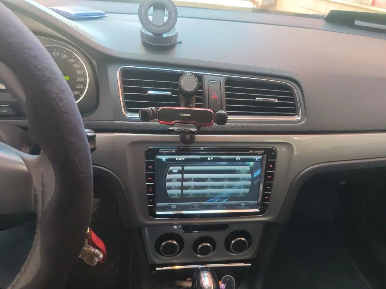 Volkswagen Gran Lavida 2013 1.6L Automatic Comfort Model — миниатюра 14
