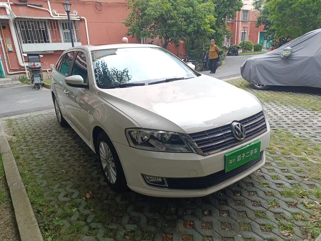Volkswagen Gran Lavida 2013 1.4 TSI Manual Comfort Model — миниатюра 3