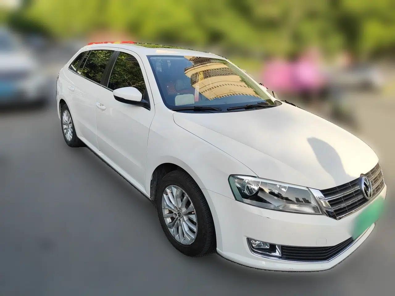 Volkswagen Gran Lavida 2013 1.4 TSI Automatic Luxury Model — миниатюра 3