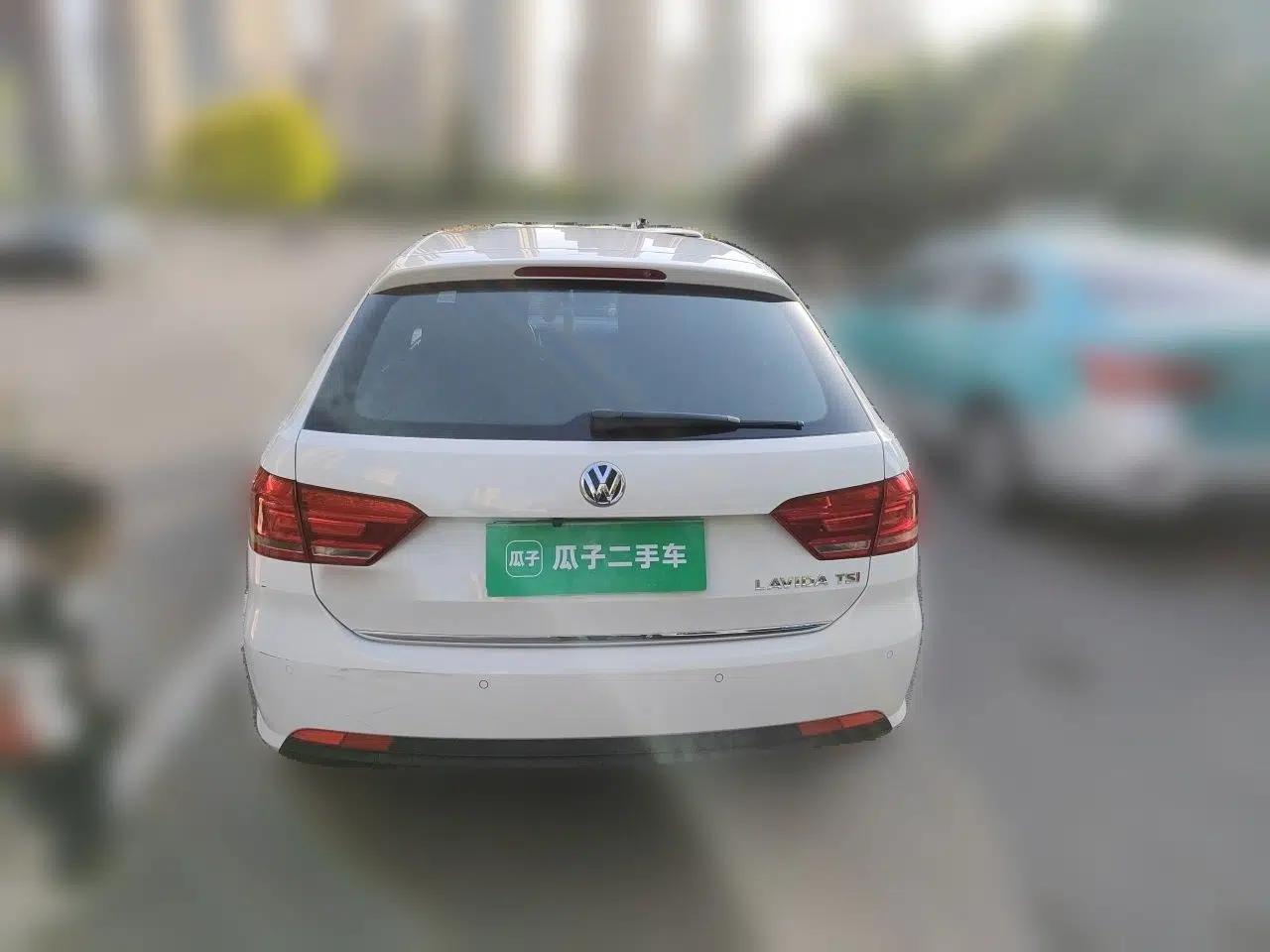 Volkswagen Gran Lavida 2013 1.4 TSI Automatic Luxury Model — миниатюра 5
