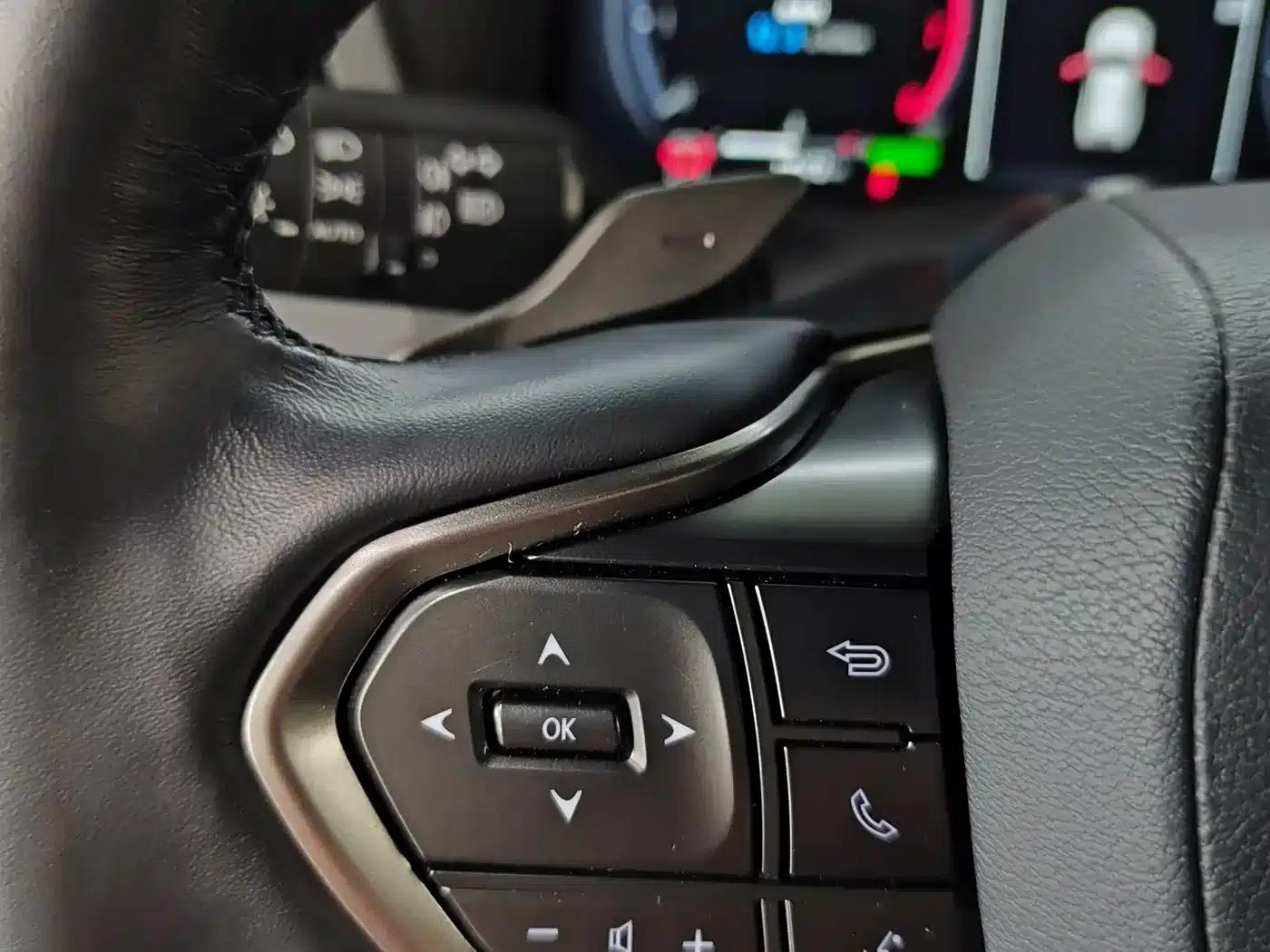 Lexus GX 2024 Overtrail Peak Edition — миниатюра 19