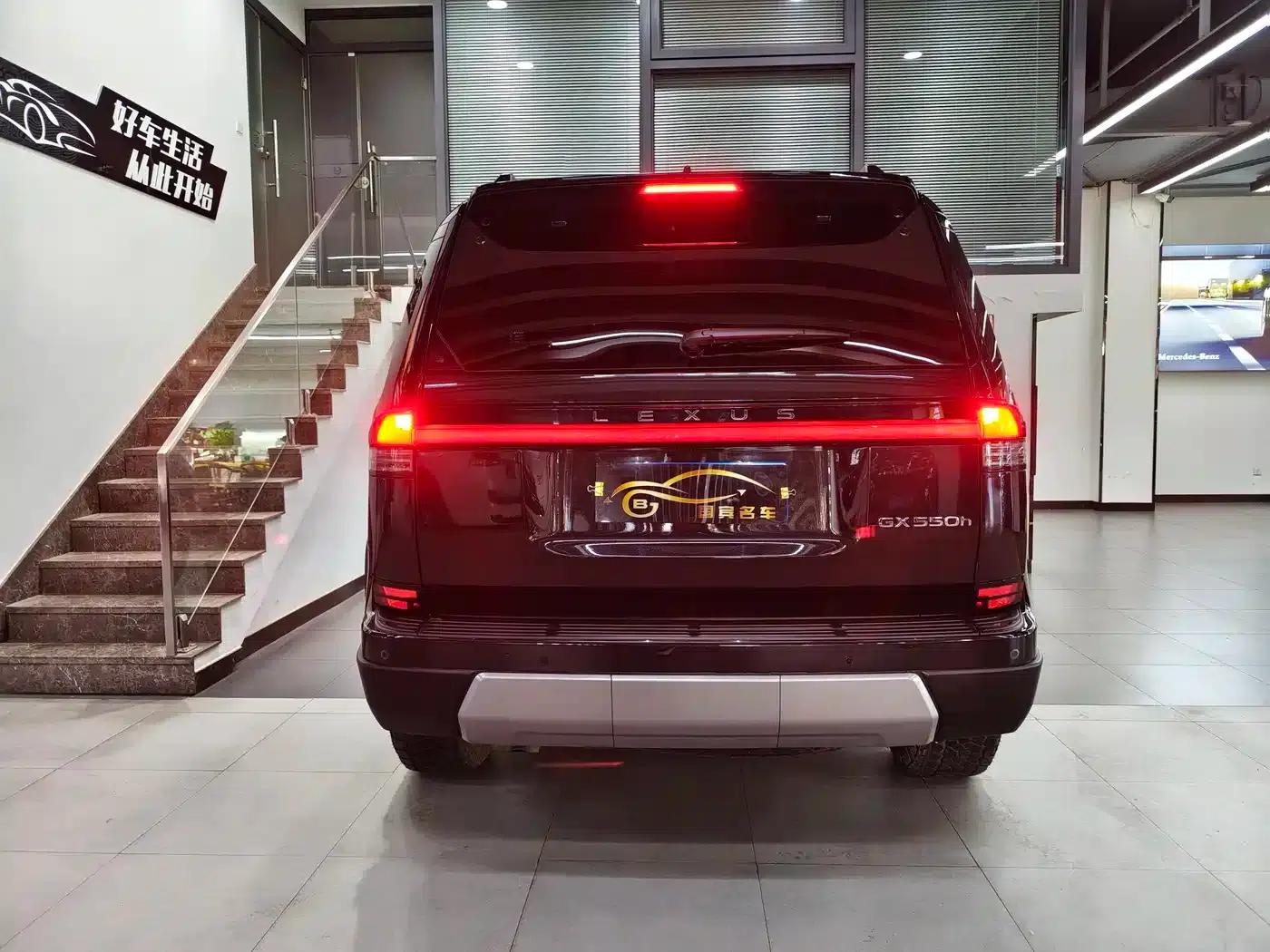 Lexus GX 2024 Overtrail Peak Edition — миниатюра 5