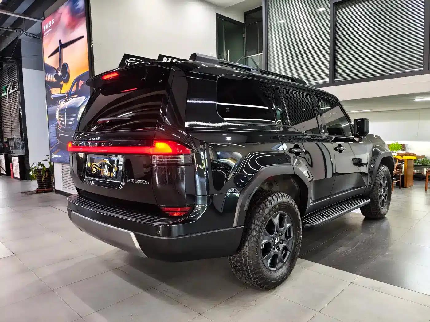 Lexus GX 2024 Overtrail Peak Edition — миниатюра 6