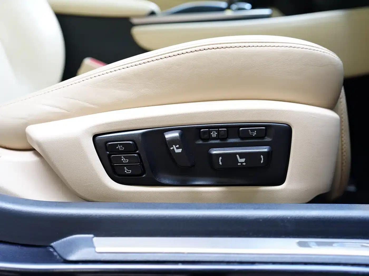 Lexus GS 2012 350 Luxury AWD — миниатюра 27