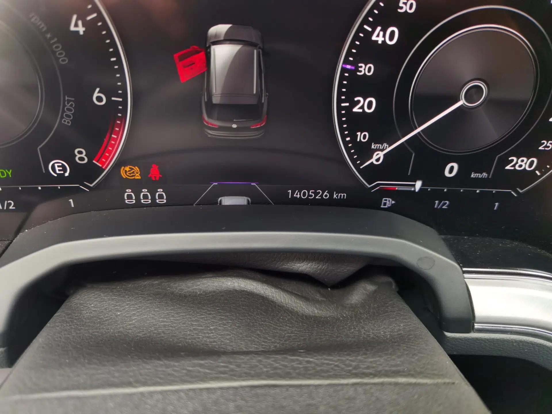 Volkswagen Touareg New Energy 2021 eHybrid — миниатюра 13