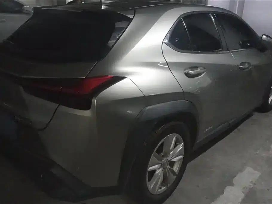Lexus UX 2020 260h Explore Edition — миниатюра 3