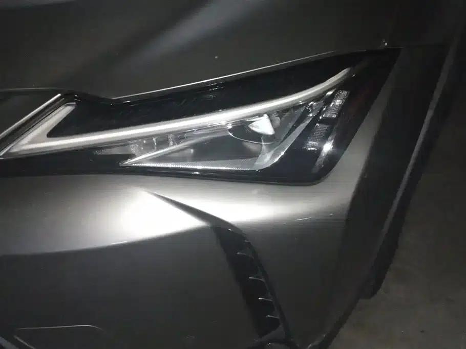 Lexus UX 2020 260h Explore Edition — миниатюра 5