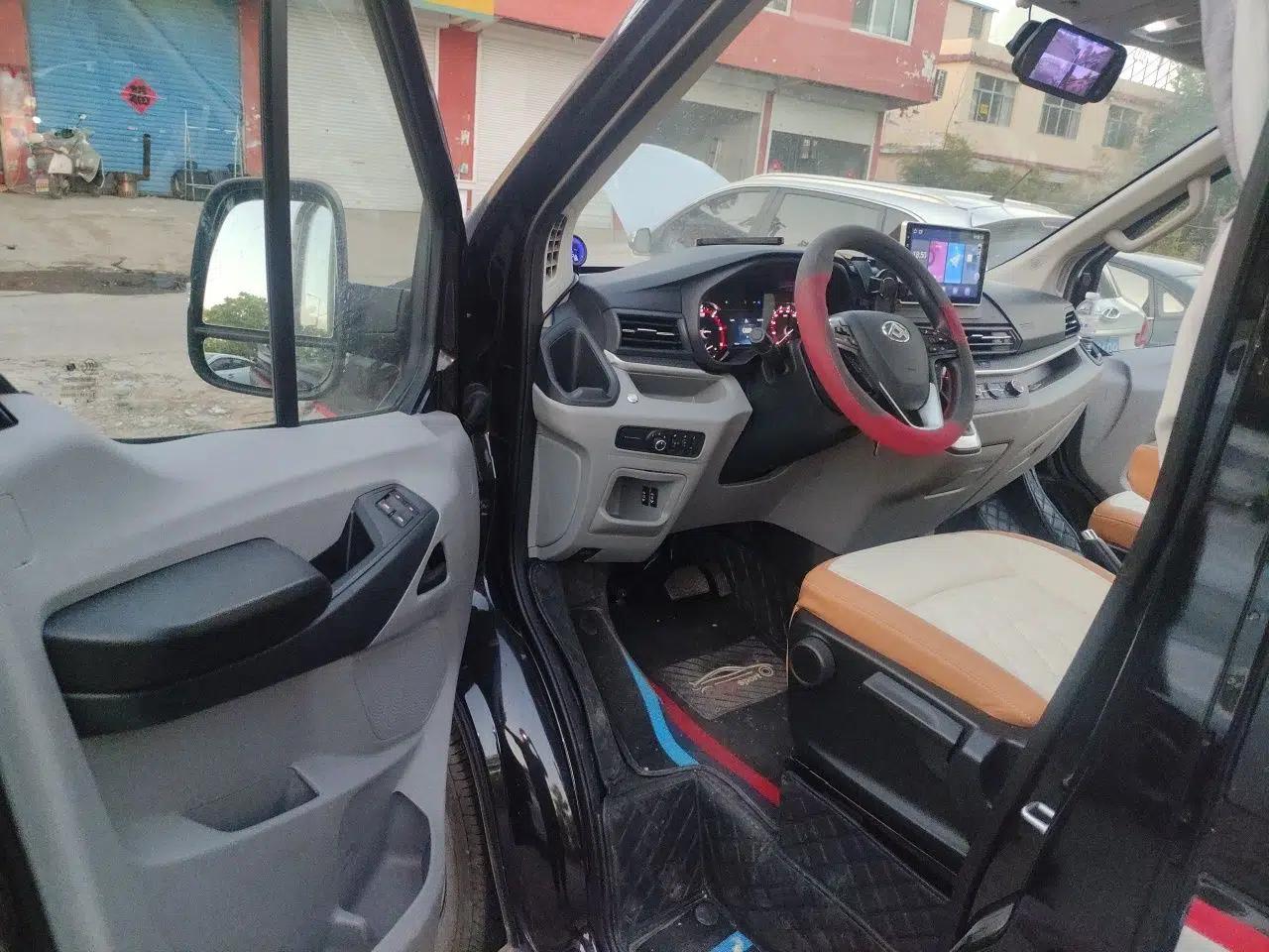 SAIC MAXUS Xintu V90  — миниатюра 17