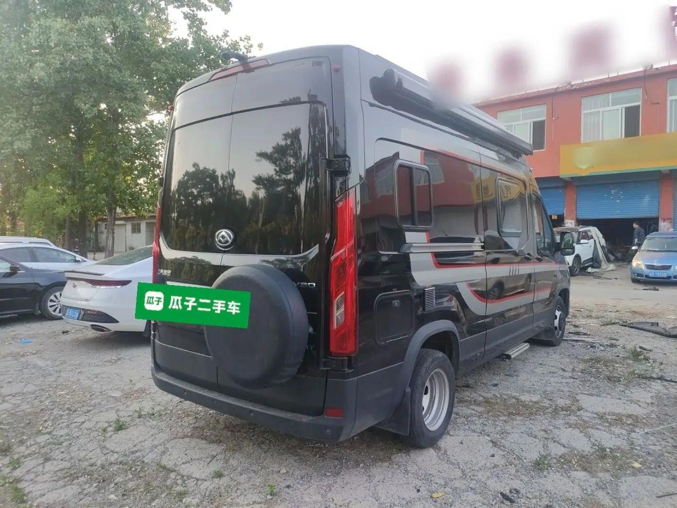 SAIC MAXUS Xintu V90  — миниатюра 6