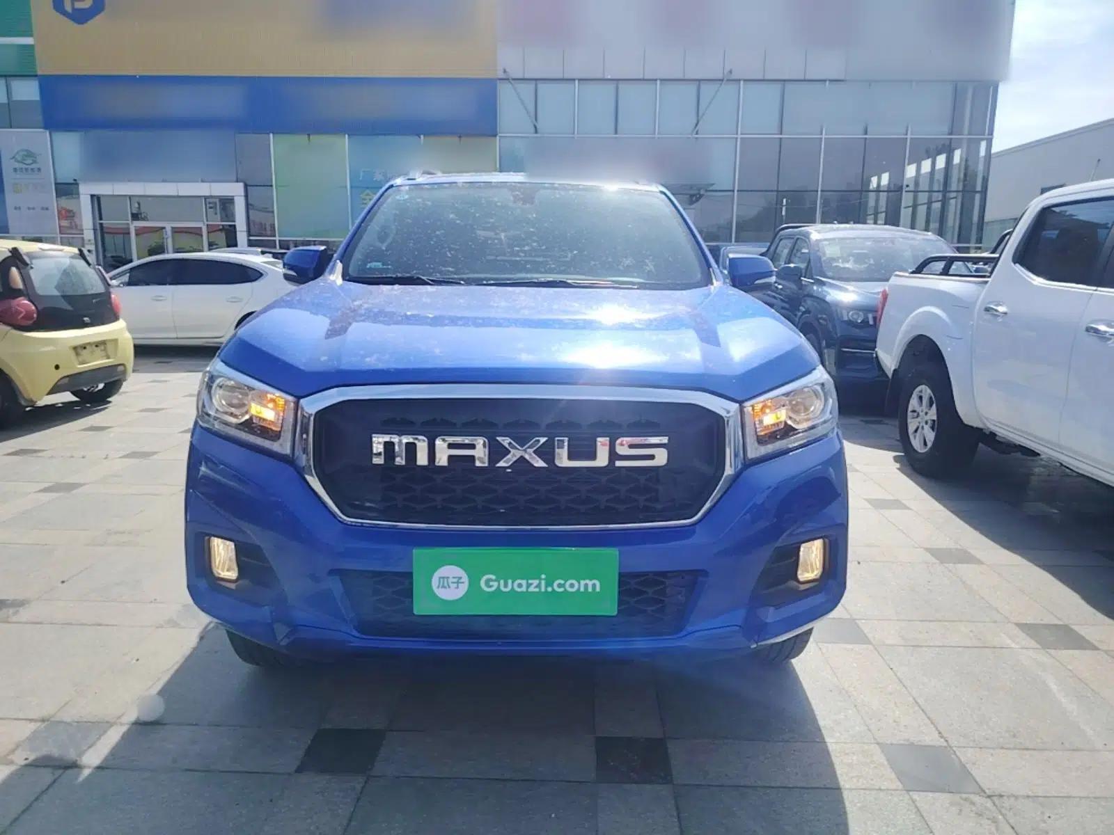 SAIC MAXUS T70 2021 2.0T Diesel Automatic Two-Wheel Drive Elite Version with Long Bed and High Ground Clearance — миниатюра 2