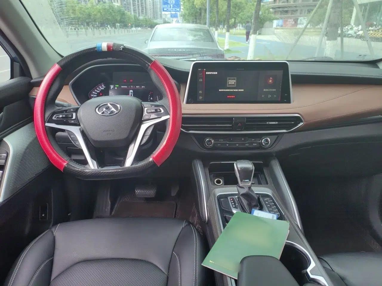 SAIC MAXUS D90 2017 2.0T Automatic Two-Wheel Drive - Uranus — миниатюра 10