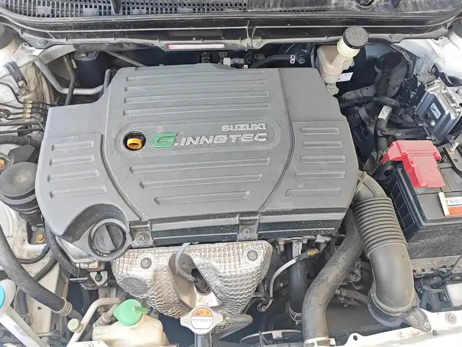 Vitara 2015 1.6L CVT 2WD Entry-level — миниатюра 10