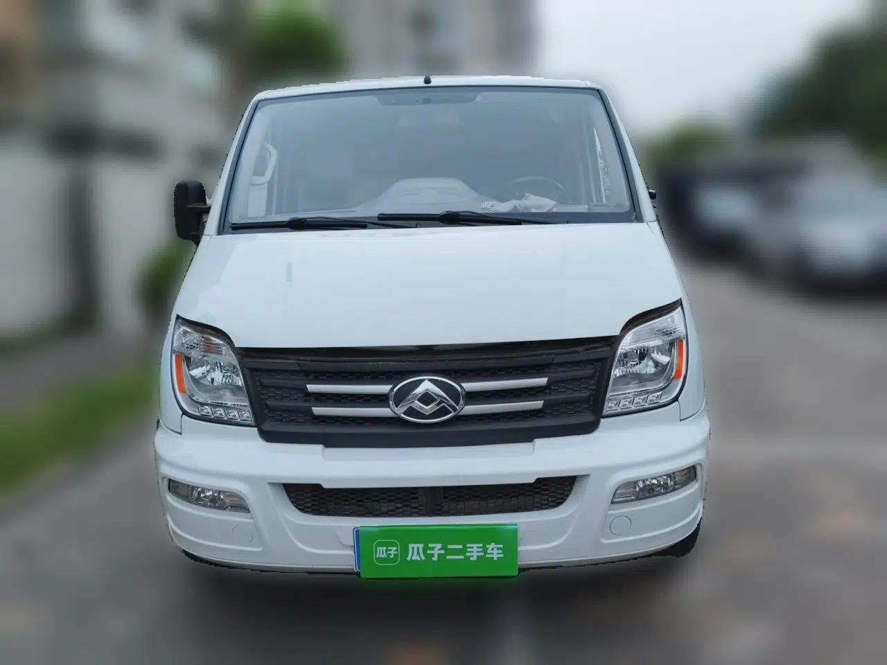 SAIC MAXUS Xintu EV80  — миниатюра 2