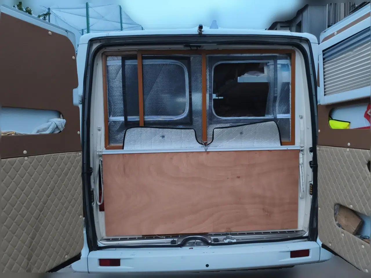 SAIC MAXUS Xintu EV80  — миниатюра 20
