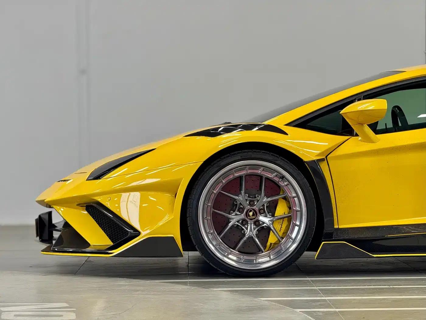 2011 Aventador LP 700-4 — миниатюра 13