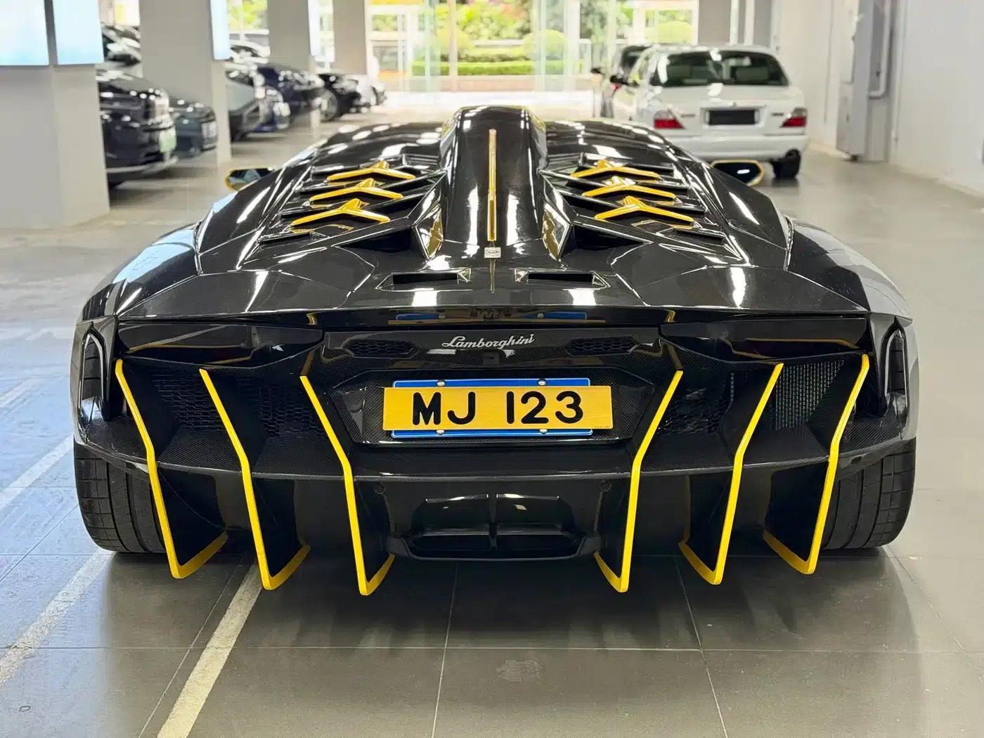 2011 Aventador LP 700-4 — миниатюра 15