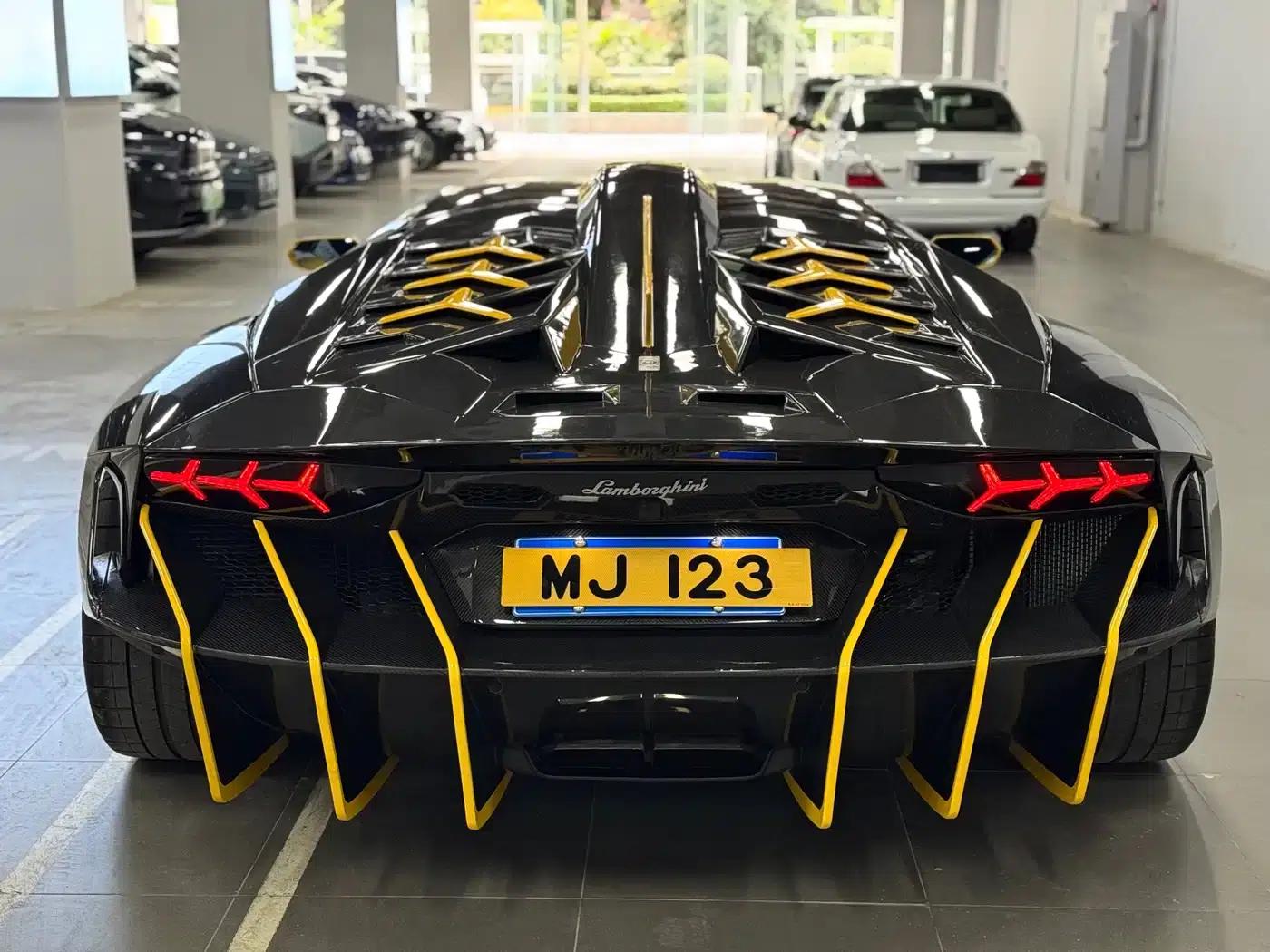2011 Aventador LP 700-4 — миниатюра 18