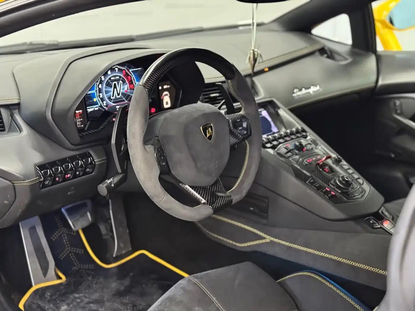 2011 Aventador LP 700-4 — миниатюра 5