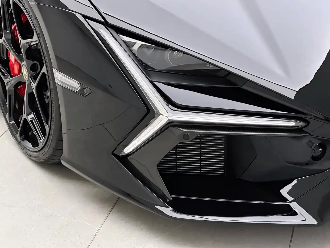 Revuelto 2023 6.5L PHEV Standard Edition — миниатюра 16