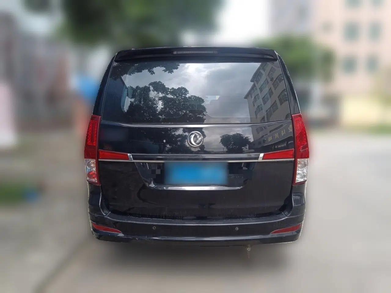 FORTHING Lingzhi PLUS 2021 2.0L Manual Comfort Version 7 Seats — миниатюра 3
