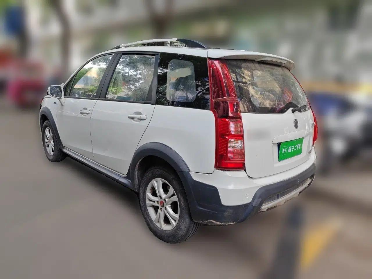 FORTHING Joyear XV 2015 1.6L CVT Comfort Model — миниатюра 4