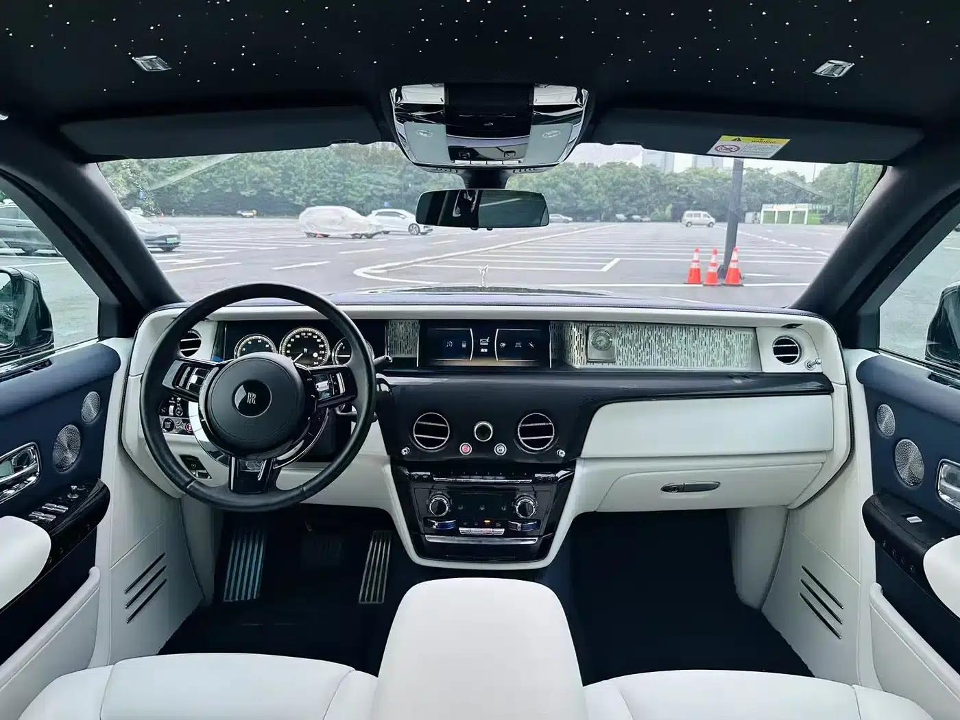 2018 Phantom 6.7T Standard Wheelbase — миниатюра 5