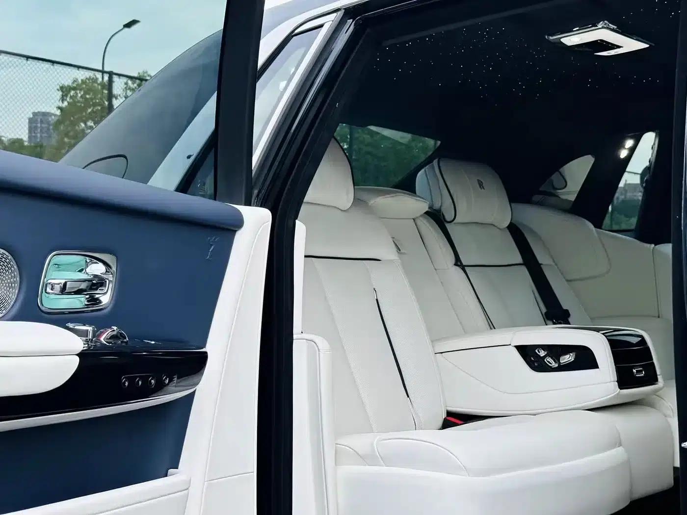 2018 Phantom 6.7T Standard Wheelbase — миниатюра 7