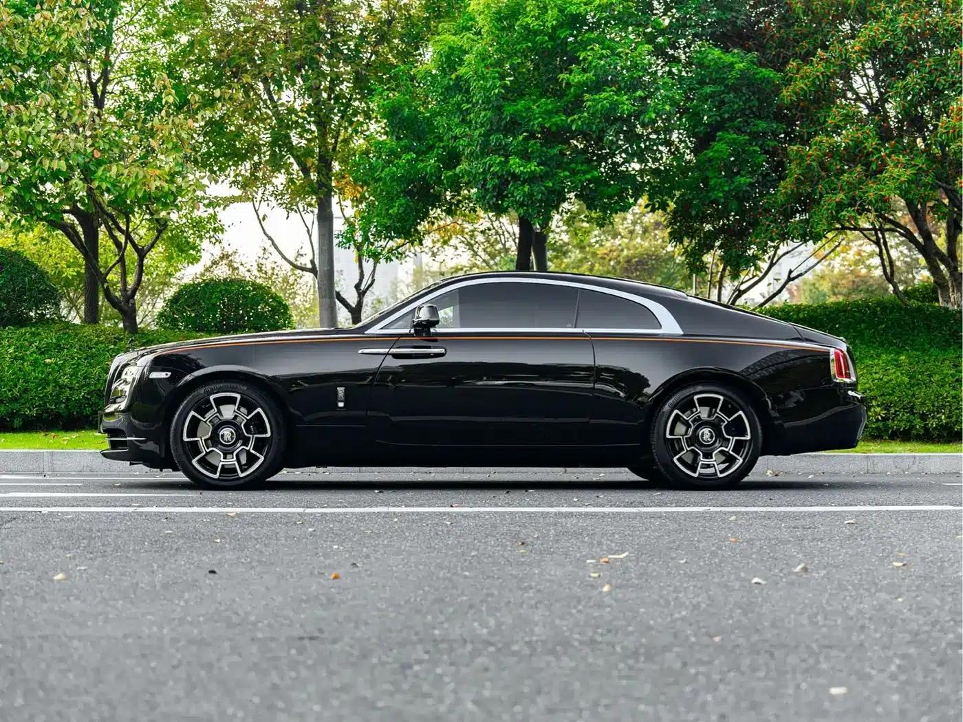 2018 Phantom 6.6T Black Badge — миниатюра 5