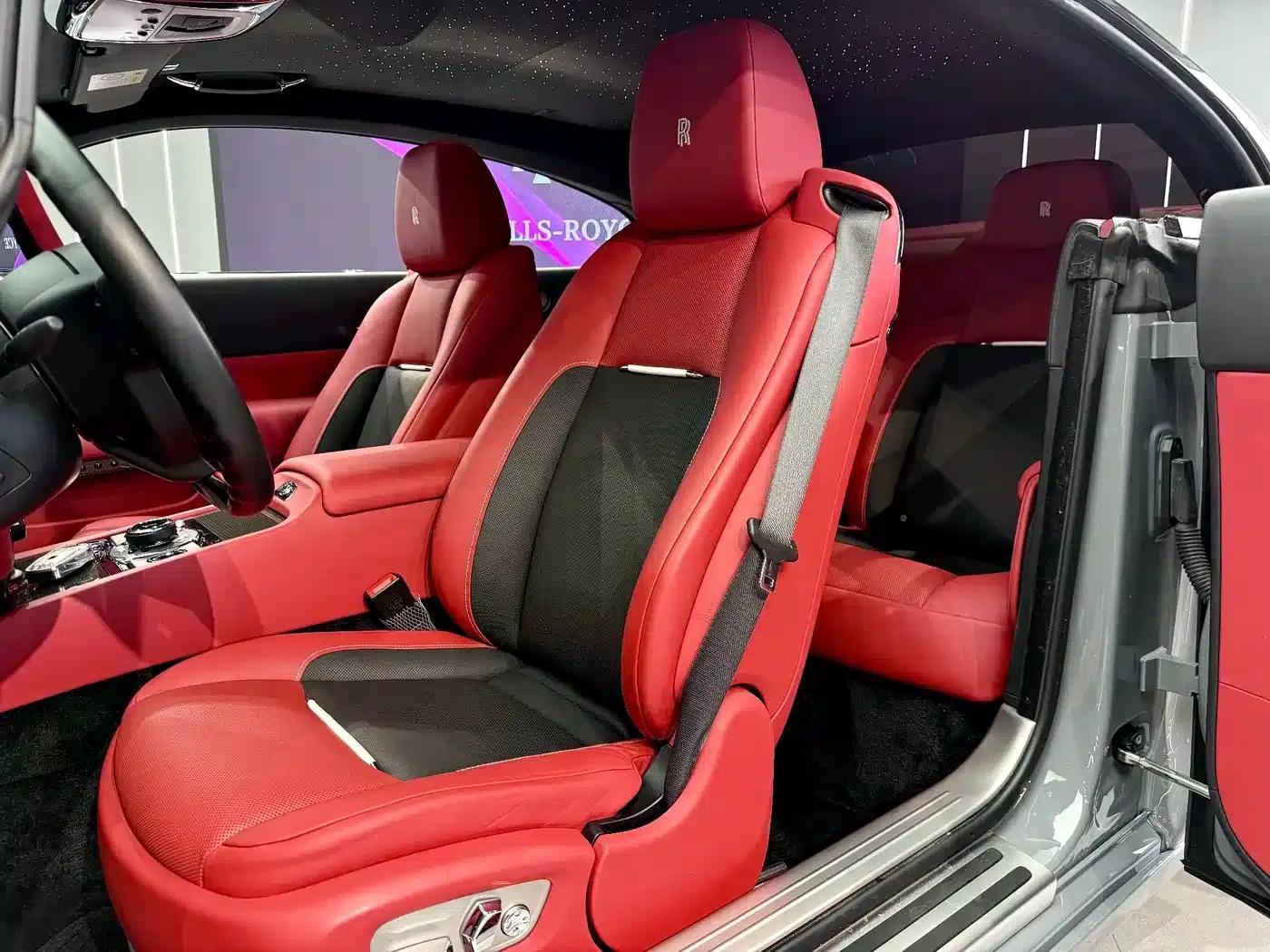 2018 Phantom 6.6T Black Badge — миниатюра 5