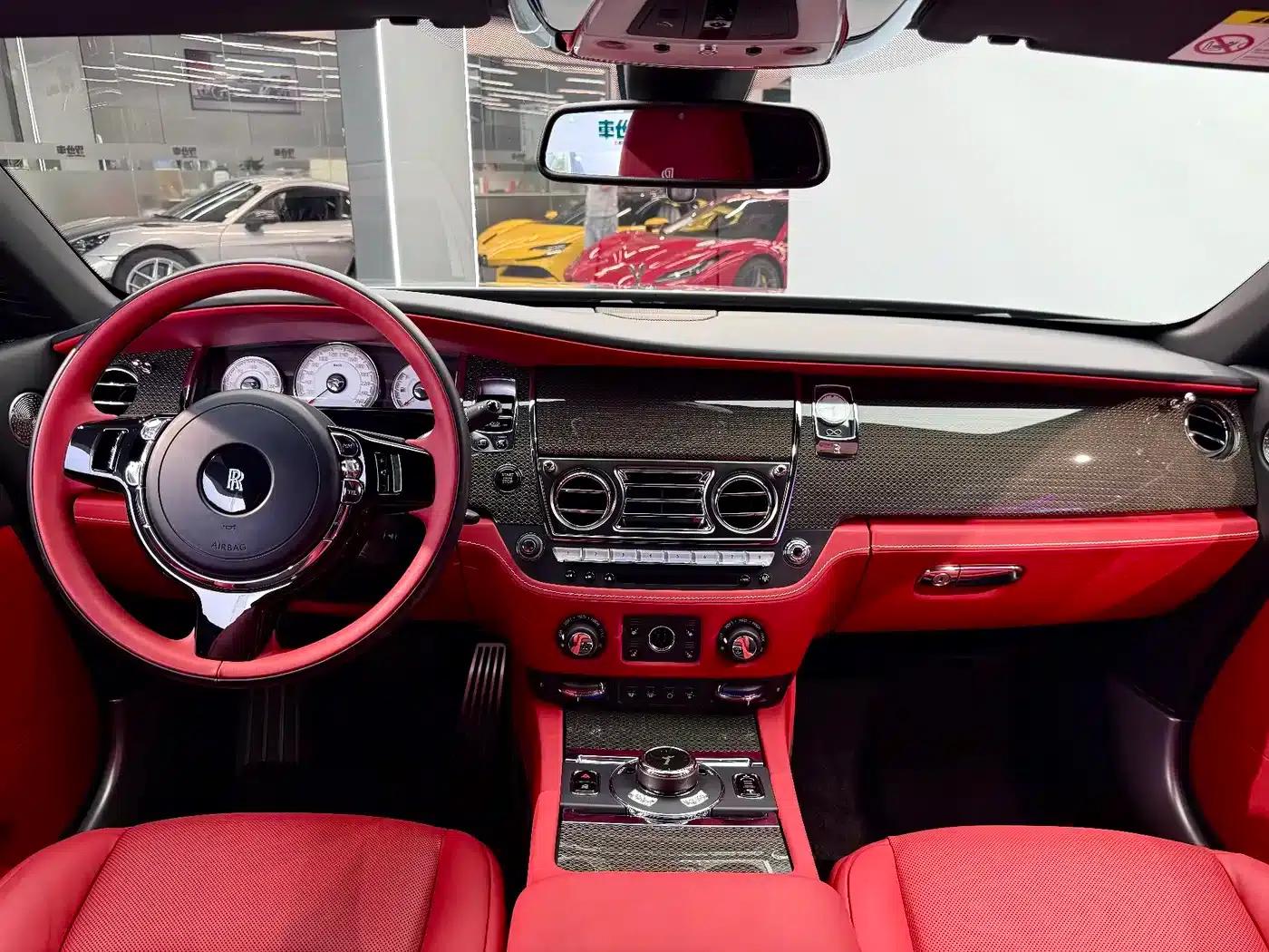 2018 Phantom 6.6T Black Badge — миниатюра 6