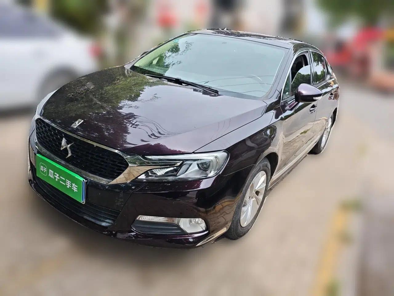 DS 5LS 2014 1.8L Manual Comfort Version VTi140 — миниатюра 1