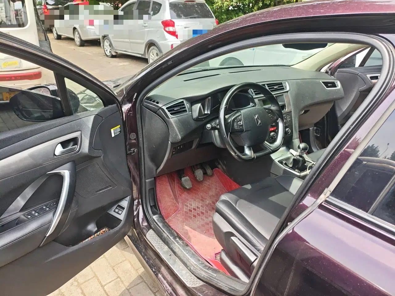 DS 5LS 2014 1.8L Manual Comfort Version VTi140 — миниатюра 17
