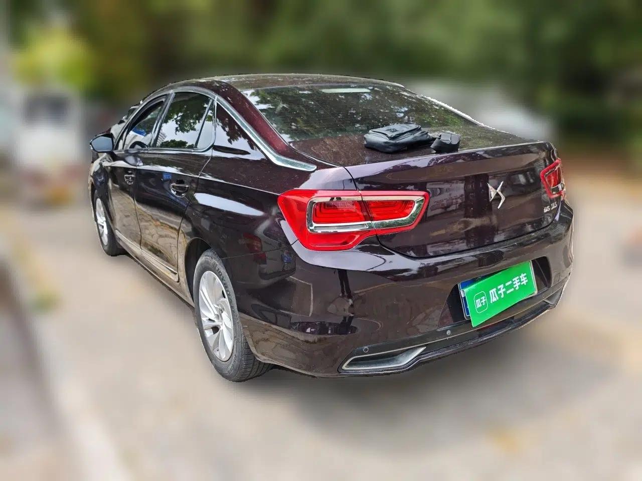 DS 5LS 2014 1.8L Manual Comfort Version VTi140 — миниатюра 4