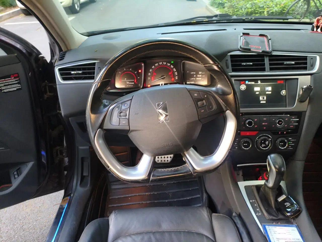 DS 5LS 2014 1.6T Luxury Edition THP200 — миниатюра 11