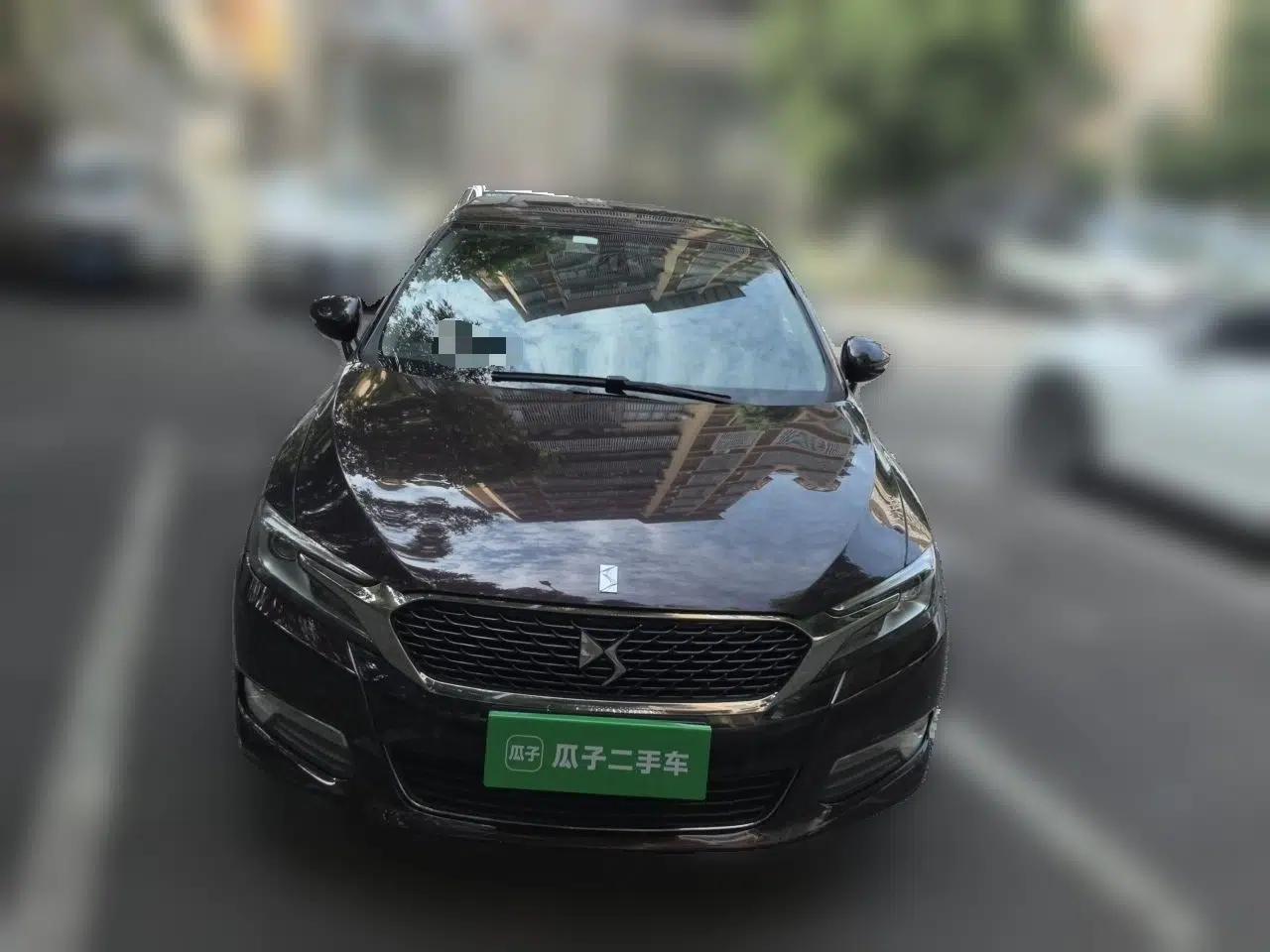 DS 5LS 2014 1.6T Luxury Edition THP160 — миниатюра 2