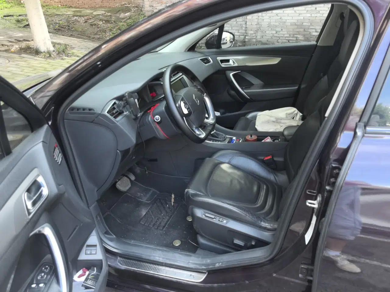 DS 5LS 2014 1.6T Luxury Edition THP160 — миниатюра 16