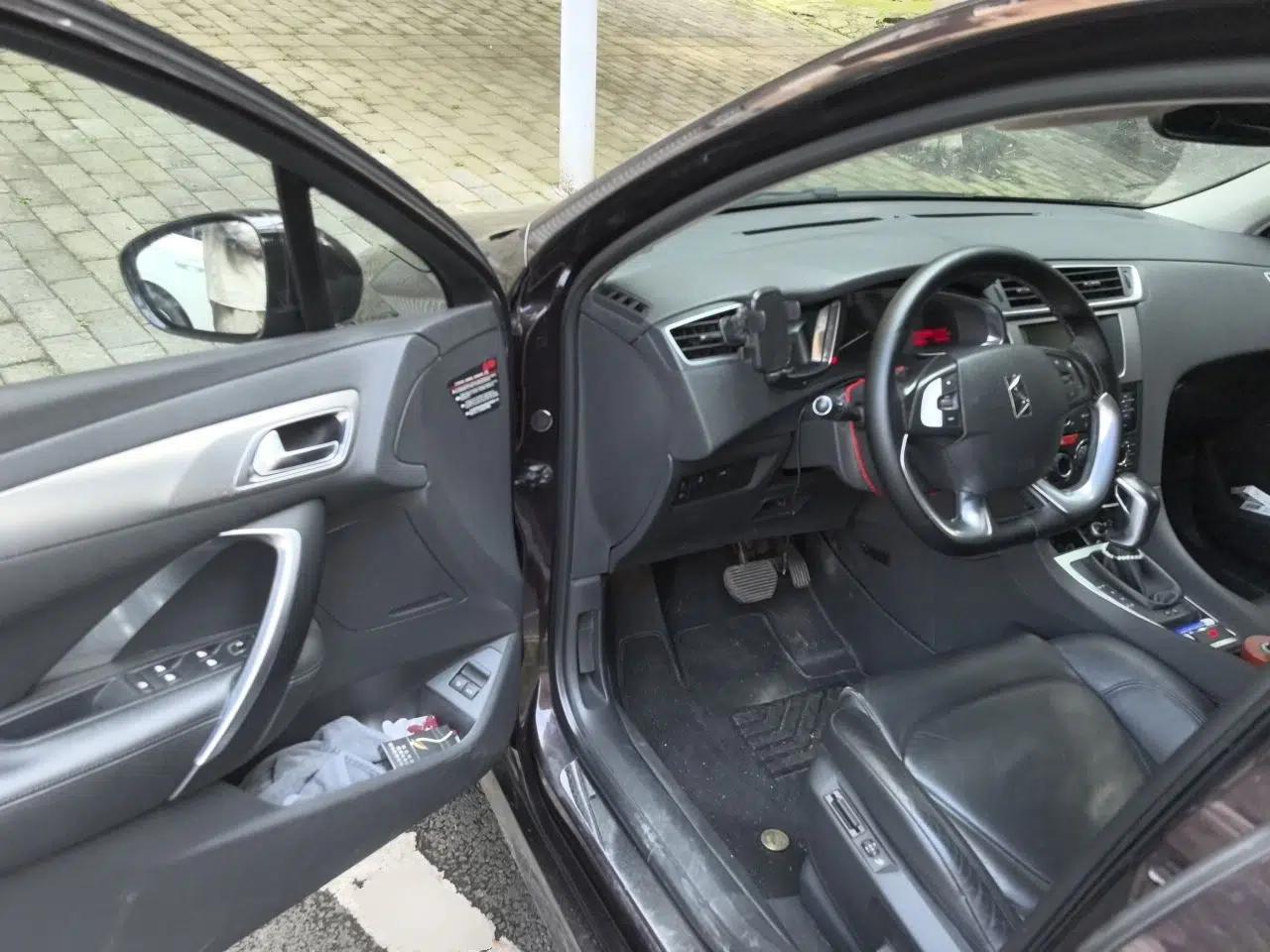 DS 5LS 2014 1.6T Luxury Edition THP160 — миниатюра 17