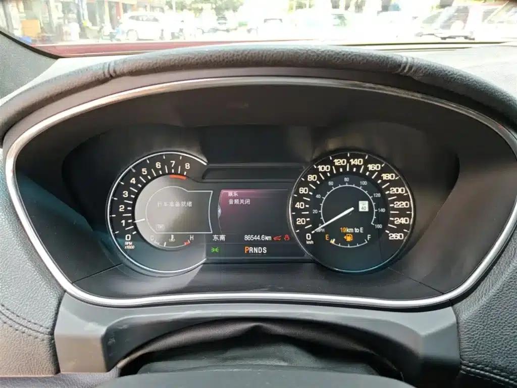 Lincoln MKX 2015 2.0T AWD Premium Edition — миниатюра 12