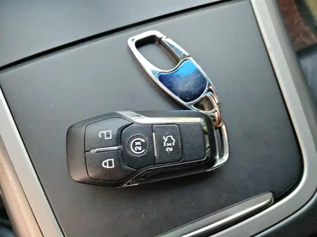 Lincoln MKX 2015 2.0T AWD Premium Edition — миниатюра 9