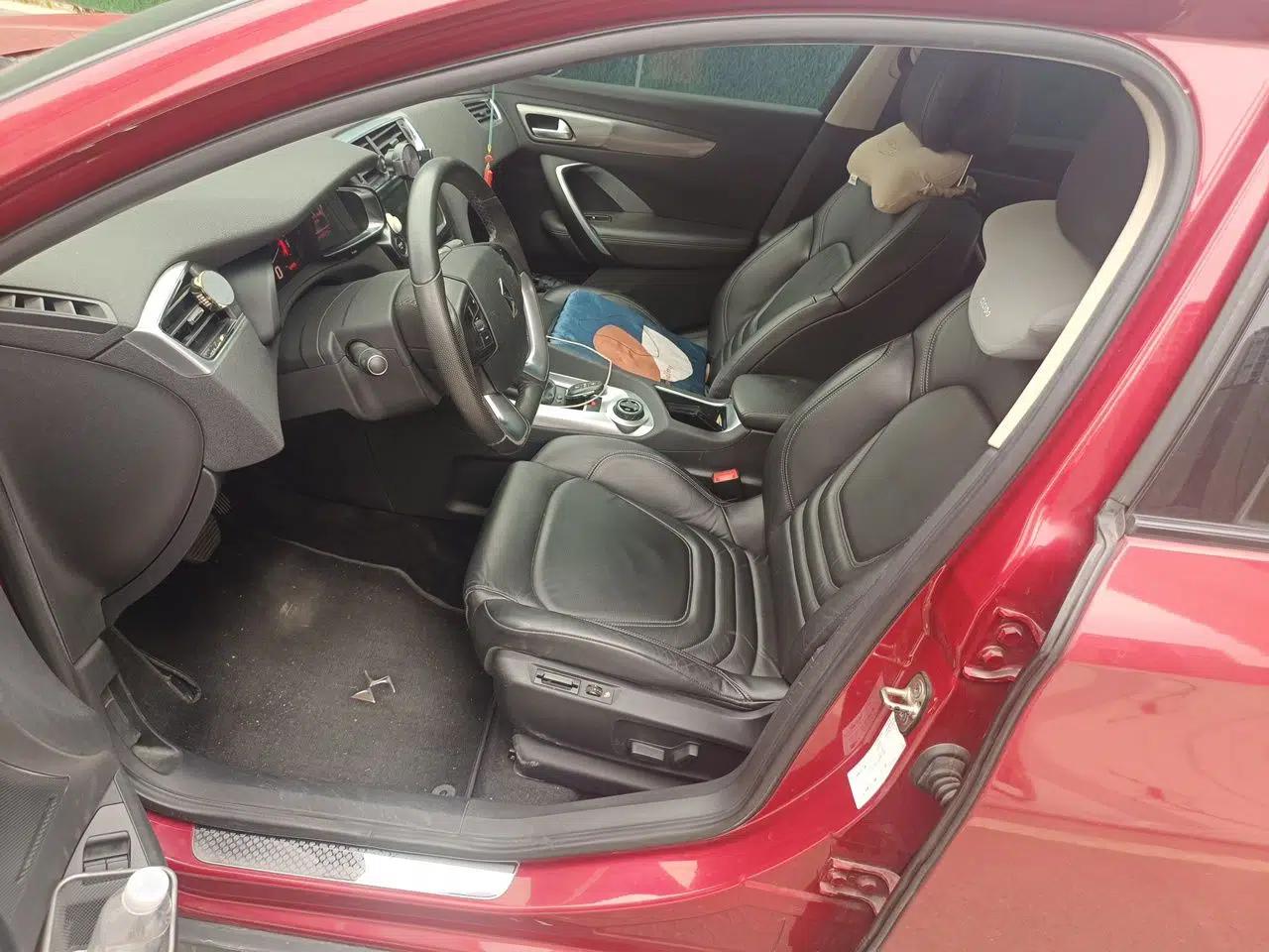 DS 6 2016 1.6T Luxury Edition THP160 — миниатюра 17