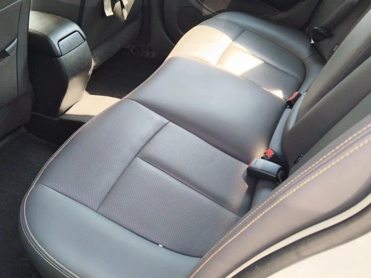 Dongfeng Aeolus E70 2019 500 Ultra-Comfort Edition — миниатюра 18