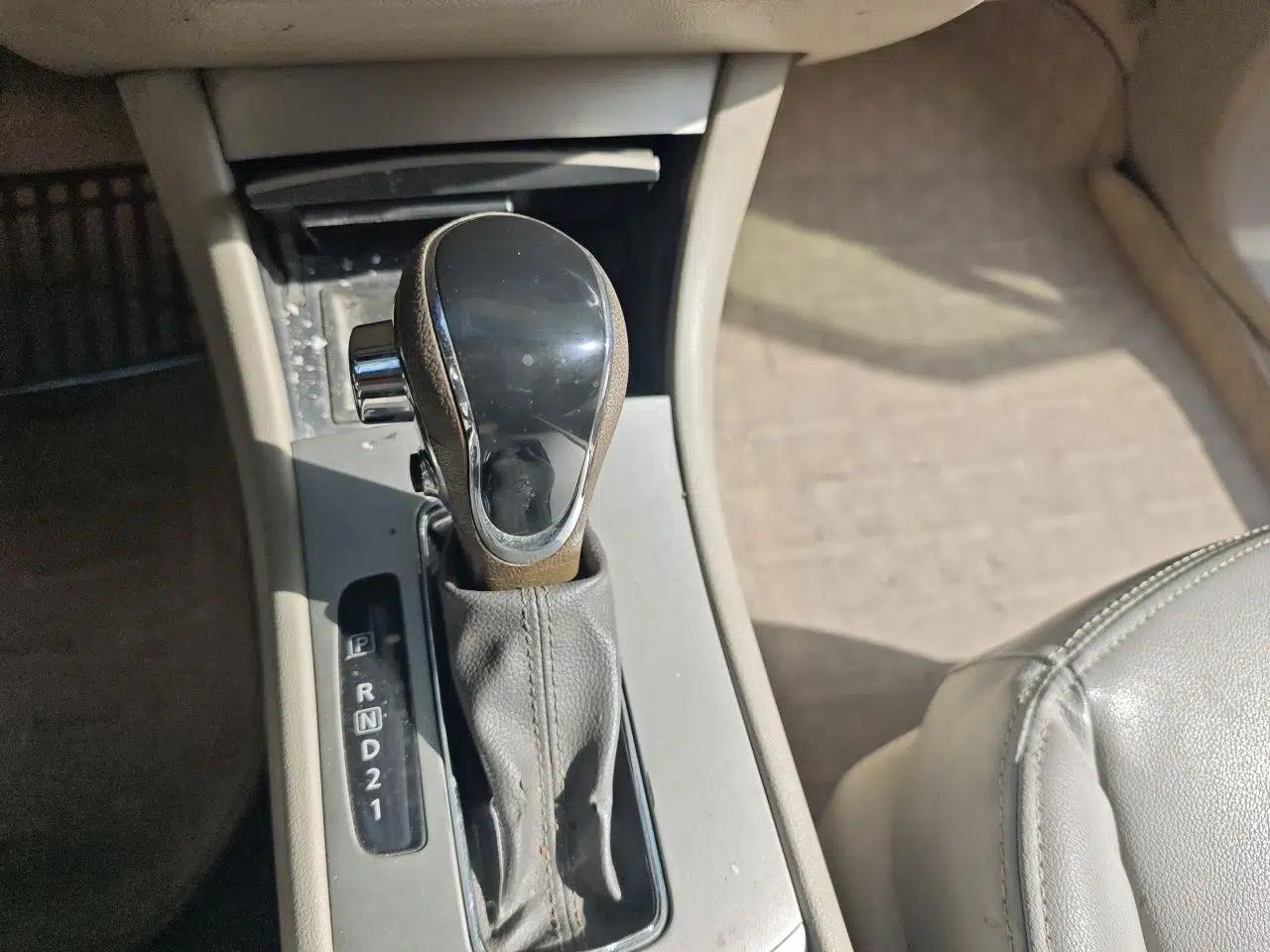 Dongfeng Aeolus A60 2012 1.6L Automatic Luxury Version — миниатюра 15