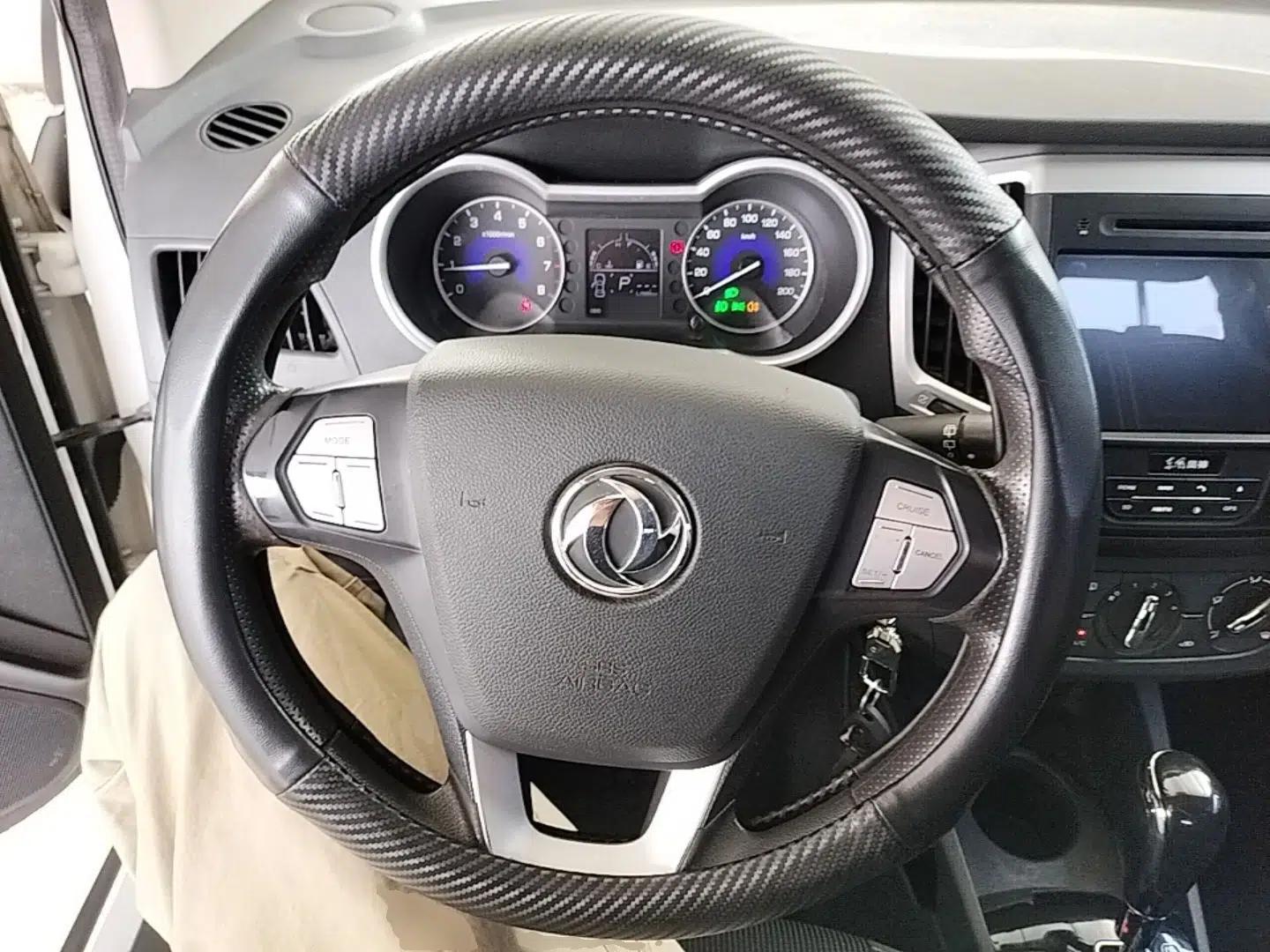 Dongfeng Aeolus AX3 2016 1.5L Automatic Shangkue Model — миниатюра 12