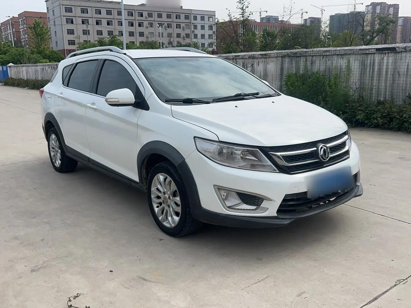Dongfeng Aeolus AX3 2016 1.5L Automatic Shangkue Model — миниатюра 9