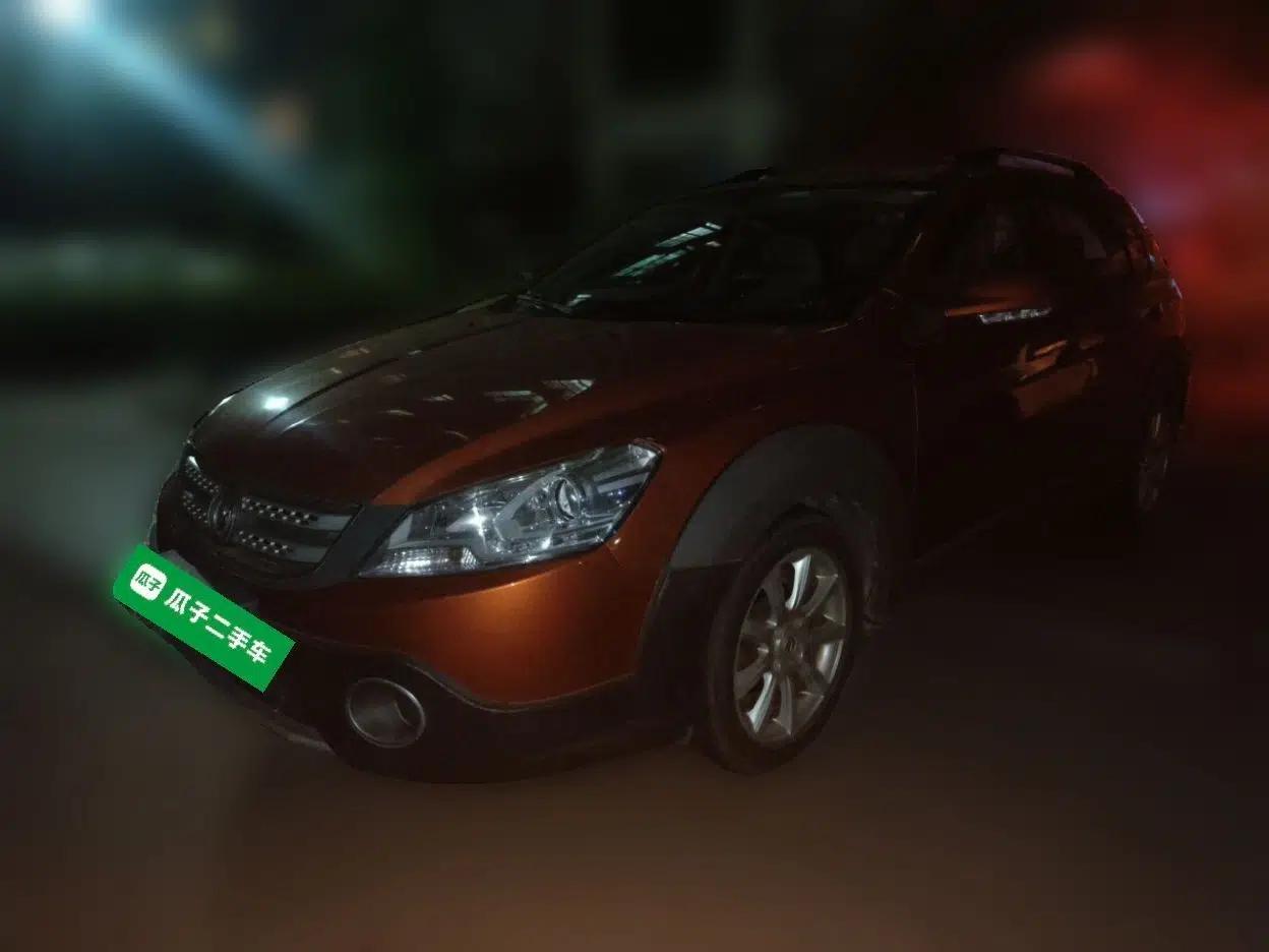 Dongfeng Aeolus H30 2014 CROSS 1.5L Manual Smart Drive Gratitude Edition — миниатюра 1