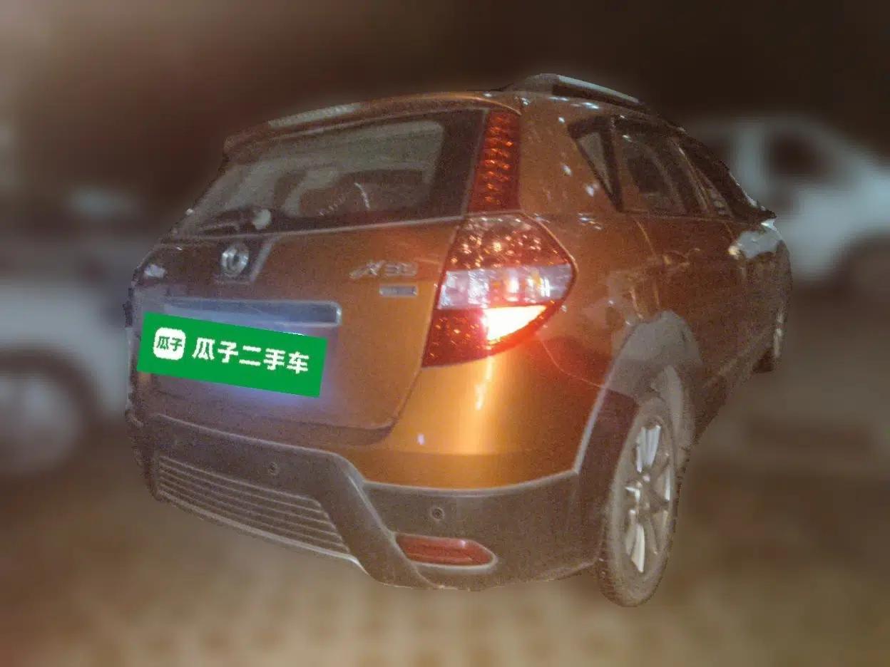 Dongfeng Aeolus H30 2014 CROSS 1.5L Manual Smart Drive Gratitude Edition — миниатюра 6
