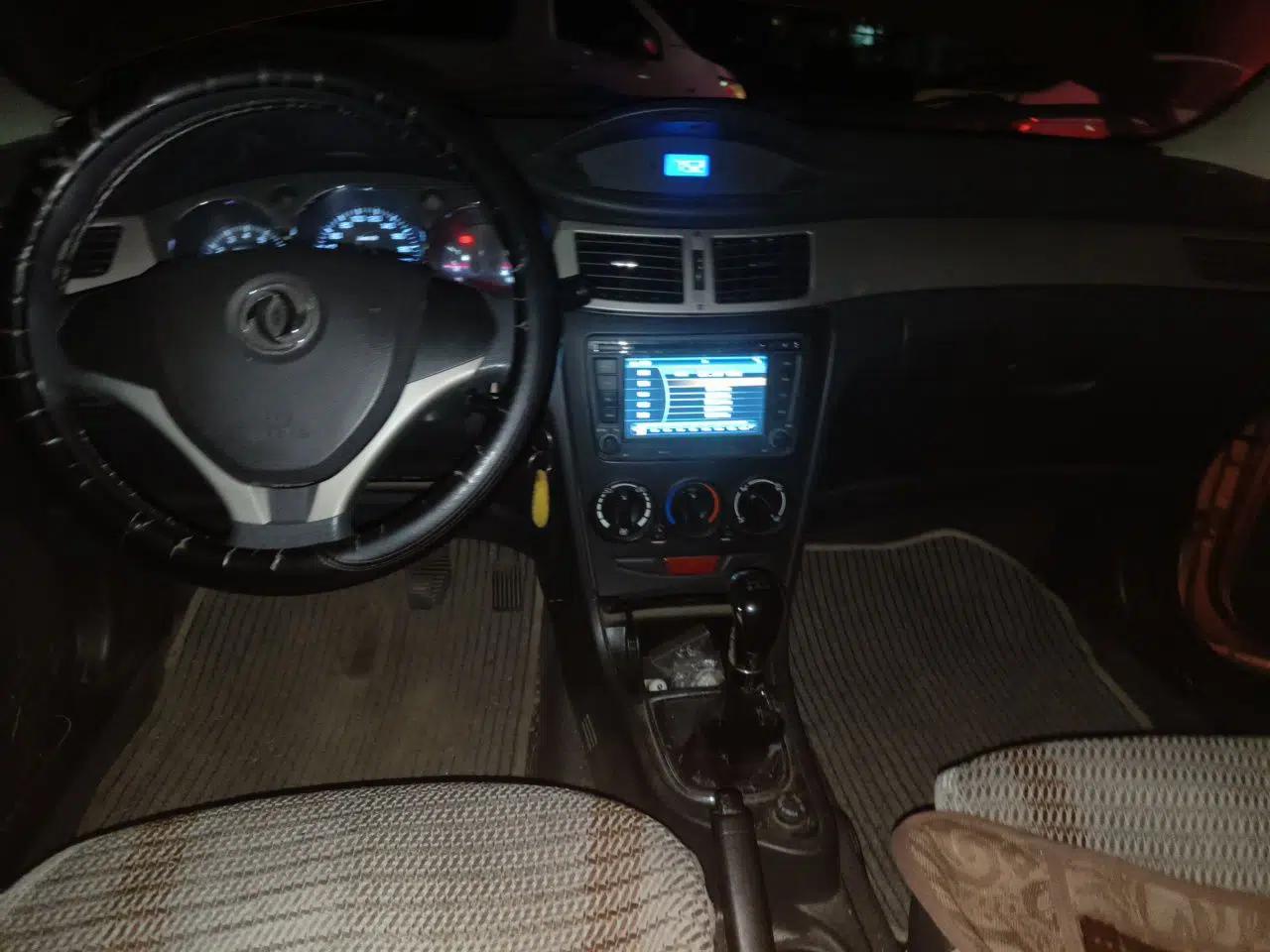 Dongfeng Aeolus H30 2014 CROSS 1.5L Manual Smart Drive Gratitude Edition — миниатюра 10