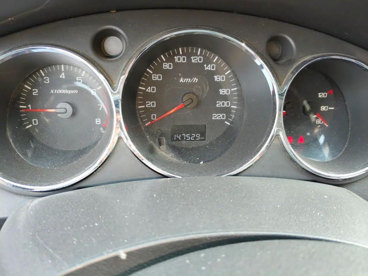 Dongfeng Aeolus H30 2013 CROSS 1.6L Manual Luxury Model — миниатюра 13